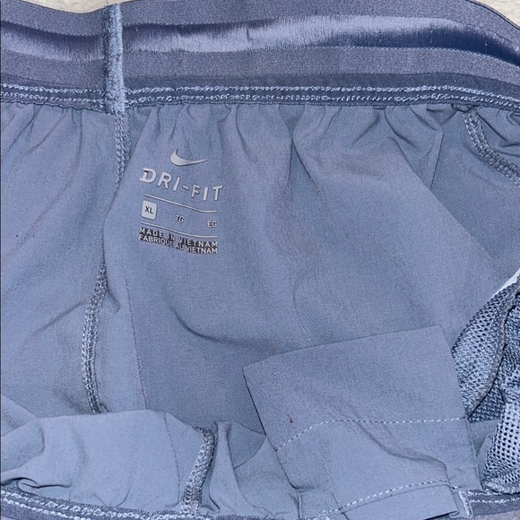 Nike Women’s Gray Athletic Pants - Picture 6 of 9